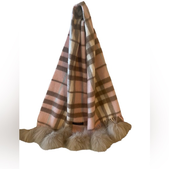 Burberry Cashmere Scarf - Picture 2 of 4
